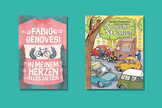 Zwei Bücher liegen auf einer grünen Fläche.