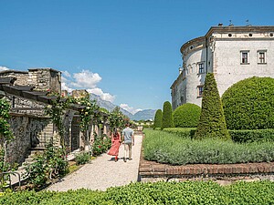 Geniessen und Abschalten gehören im Trentino ebenso dazu wie ein gutes Glas Wein. 