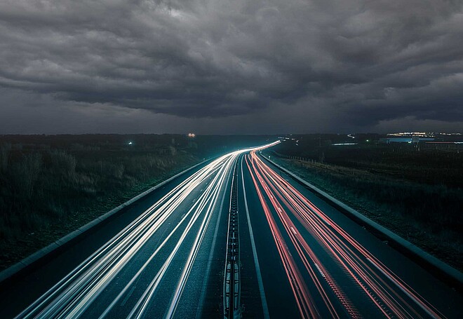 Mehr Autobahnen anstatt mehr Velobahnen in der Schweiz.