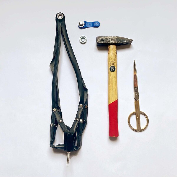 Blumenampel aus alten Fahrradschläuchen