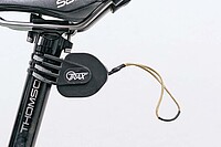 Abschleppseil von Trax, mit dem sich Kindervelos leicht ziehen lassen.