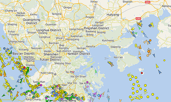 Karte mit Schiff Positionen auf den Welt Meeren