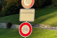 velofahrverbot-Schild bei der Buchenegg