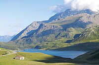 Ein See in den Bergen
