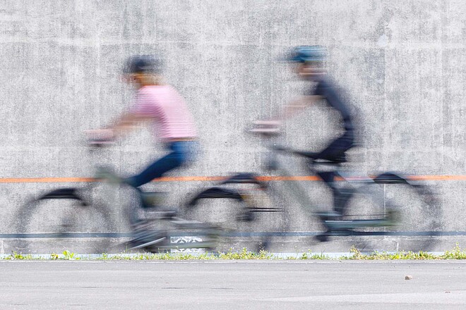 Opium «S-Series» und Riese & Müller «Superdelite GT Touring HS» im Test. 